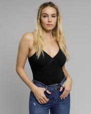 FEKETE NŐI UJJATLAN TRIKÓ