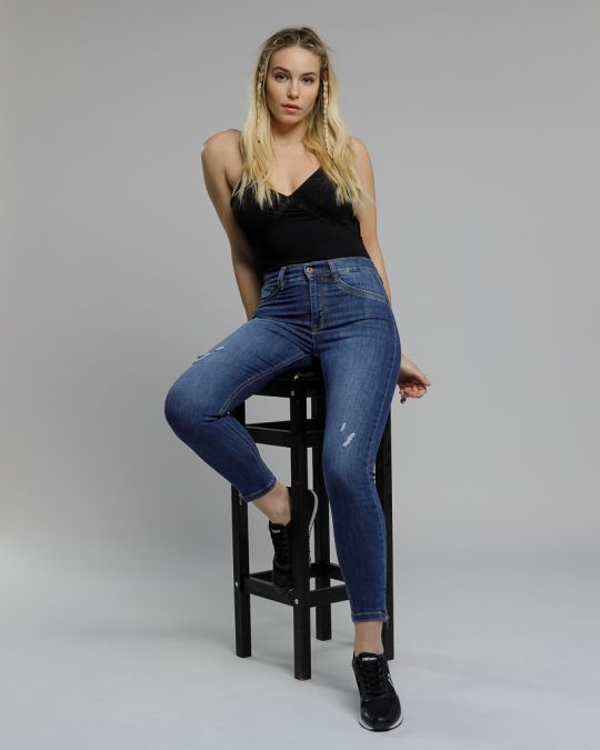 FEKETE NŐI UJJATLAN TRIKÓ 2D23SS4563SL0205