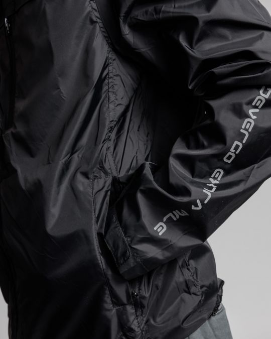 FEKETE FÉRFI ÁTMENETI KABÁT 1D24SS3002KA1600