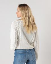 WHITE WOMEN'S KNITTED SWEATER