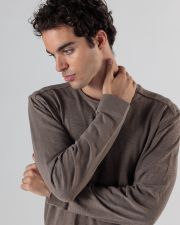 BROWN MEN'S LONG-SLEEVED T-SHIRT