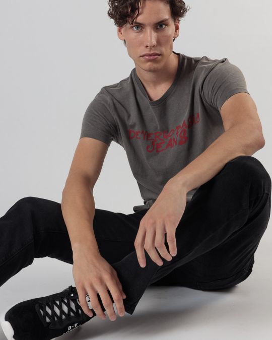 SZÜRKE FÉRFI RÖVID UJJÚ PÓLÓ 1D24FW4040SS0124