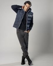 KÉK FÉRFI RÖVID MELLÉNY