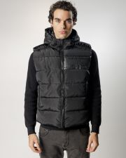 FEKETE FÉRFI RÖVID MELLÉNY