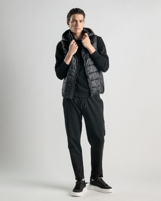 FEKETE FÉRFI MELLÉNY 1D25SS7000SL1600