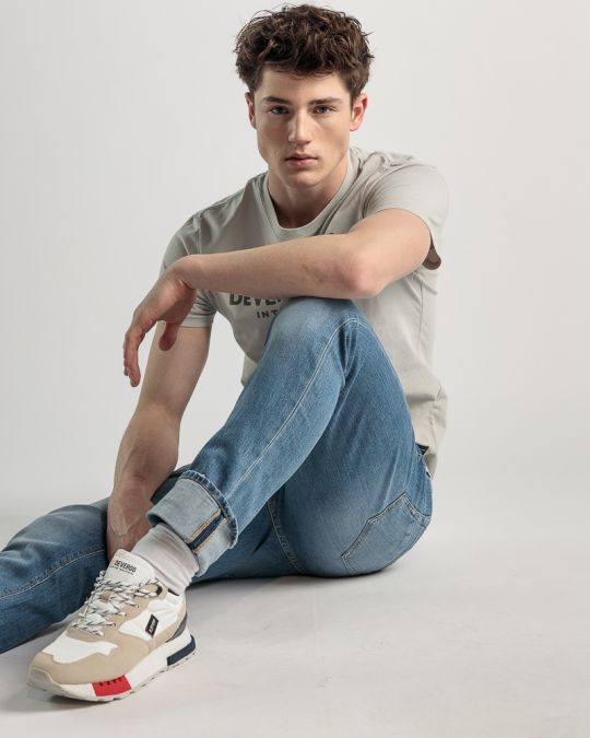 SZÜRKE FÉRFI RÖVID UJJÚ PÓLÓ 1D25SS4059SS0105