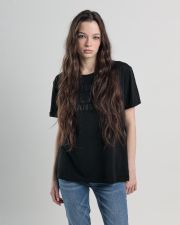 BLACK WOMEN'S T-SHIRT