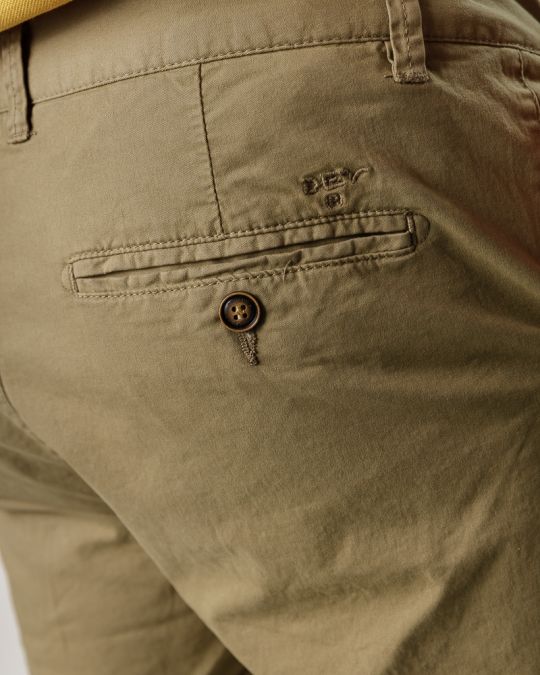 BARNA FÉRFI RÖVIDNADRÁG 1D25SS1014MP6106