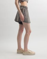 SZÜRKE NŐI RÖVIDNADRÁG