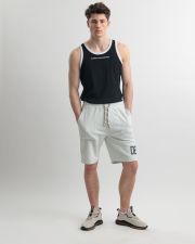 SZÜRKE FÉRFI RÖVIDNADRÁG