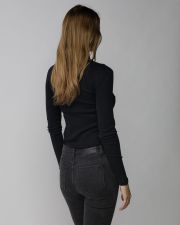 FEKETE NŐI HOSSZÚ UJJÚ GARBÓ PÓLÓ