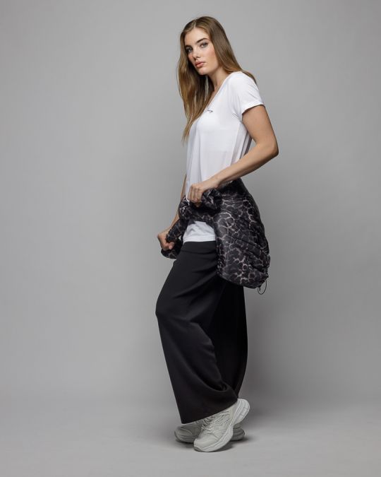 FEHÉR NŐI V-NYAKÚ RÖVID UJJÚ PÓLÓ 2D25FW4511SS0105