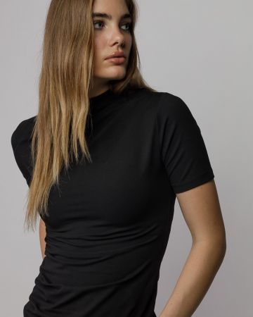 FEKETE NŐI RÖVID UJJÚ PÓLÓ 2D25FW4527SS0105