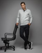 GREY MEN'S ZIP SWEATER