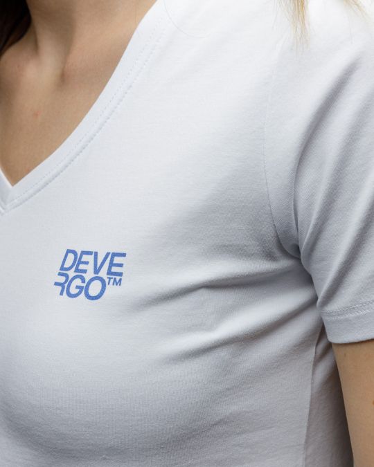 FEHÉR NŐI V-NYAKÚ RÖVID UJJÚ PÓLÓ 2D25FW4514SS0205