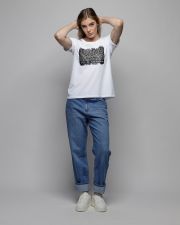 WHITE WOMEN'S SHORT SLEEVE T-SHIRT