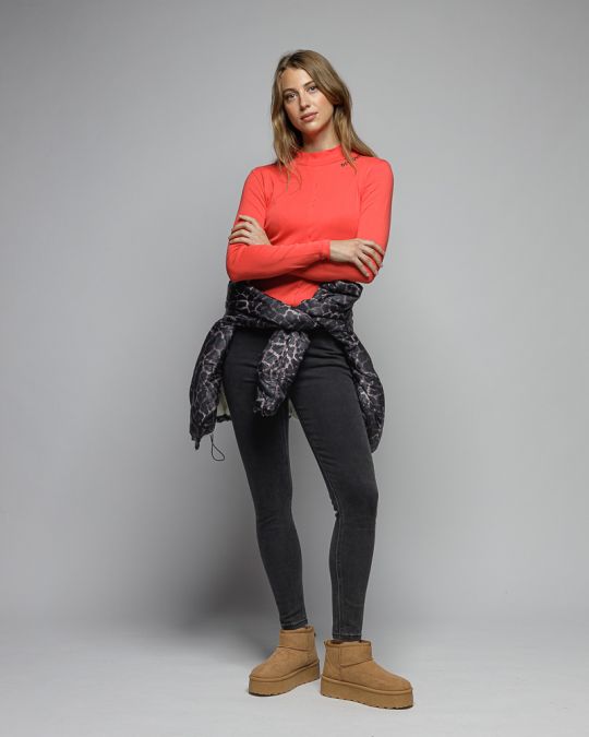 KORÁL NŐI HOSSZÚ UJJÚ GARBÓ PÓLÓ 2D25FW4546LS3305