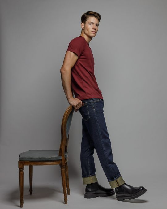 BORDEAUX MEN'S V-NECK SHORT SLEEVE T-SHIRT 1D25FW4041SS0205