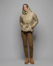 BEIGE WOMEN'S SHORT COAT