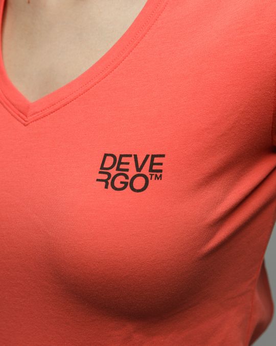 KORÁL NŐI V-NYAKÚ RÖVID UJJÚ PÓLÓ 2D25FW4514SS0205