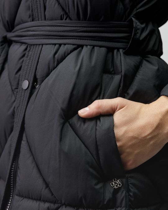 FEKETE NŐI HOSSZÚ TÉLI KABÁT 2D25FW3577KA1600