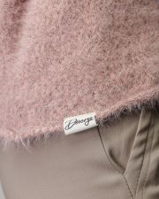 TÖBBSZÍNŰ NŐI BOLYHOS KÖTÖTT PULÓVER