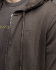 BROWN MEN'S ZIP SWEATER