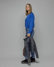 BLUE WOMEN'S SWEATER