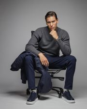 SZÜRKE FÉRFI KÖTÖTT PULÓVER