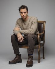 SZÜRKE FÉRFI KÖTÖTT PULÓVER