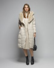 BÉZS NŐI KÖTÖTT RUHA