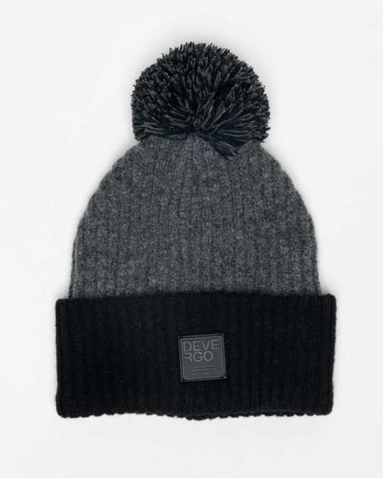 SZÜRKE FÉRFI KÖTÖTT SAPKA 1D25FW8013HA1100