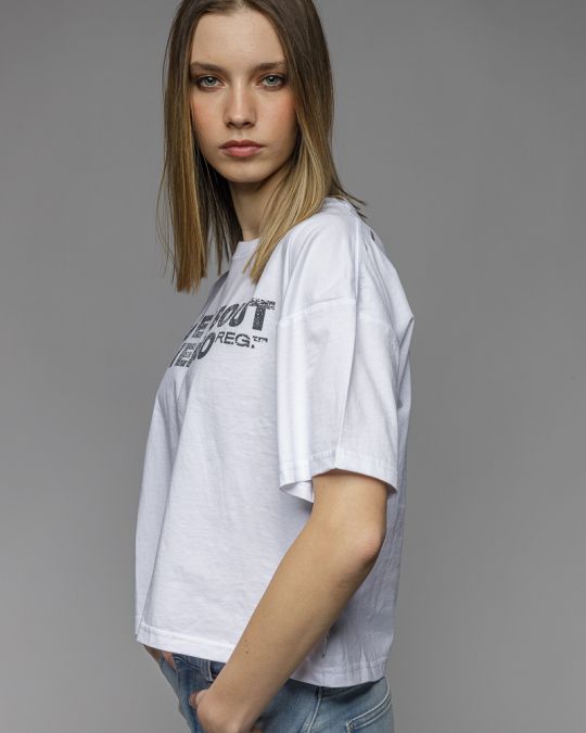 FEHÉR NŐI RÖVID UJJÚ PÓLÓ 2D26SS4526SS0105