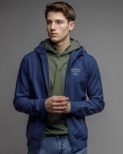 KÉK FÉRFI CIPZÁRAS PULÓVER