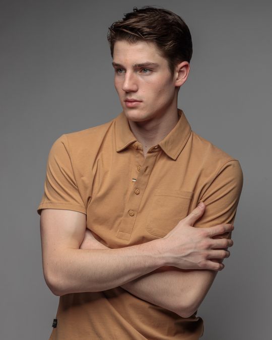 BROWN FÉRFI RÖVID UJJÚ GALLÉROS PÓLÓ 1D26SS4074SS0105