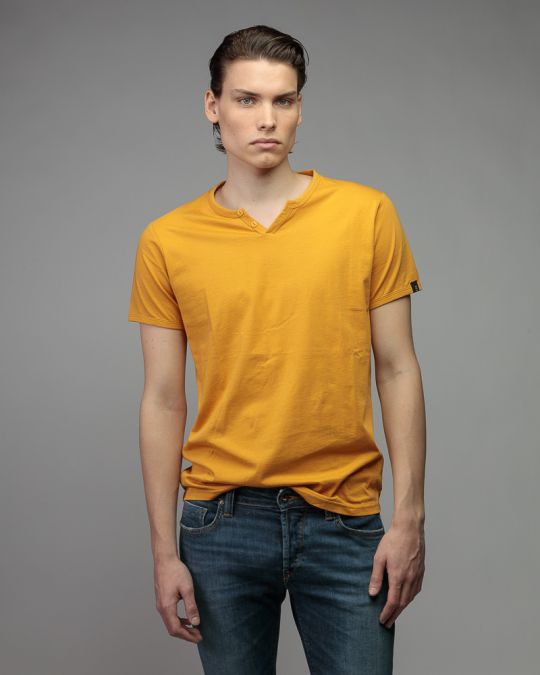 SÁRGA MEN'S SHORT SLEEVE T-SHIRT 1D26SS4068SS0105