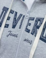 SZÜRKE FÉRFI CIPZÁRAS PULÓVER