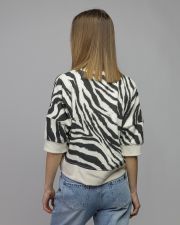 BLACK WOMEN'S SWEATSHIRT