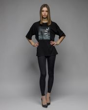 BLACK WOMEN'S SHORT SLEEVE T-SHIRT