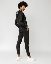 BLACK WOMEN'S ZIP-UP TOP
