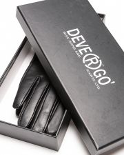 FEKETE NŐI BŐR KESZTYŰ