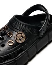 FEKETE NŐI PAPUCS - MILLIE