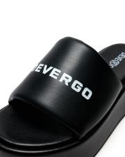 FEKETE NŐI PAPUCS - MOLLY