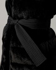 FEKETE NŐI RÖVID MELLÉNY