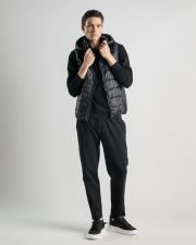 FEKETE FÉRFI MELLÉNY