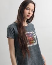 KHAKI WOMEN'S T-SHIRT