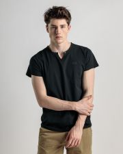 FEKETE FÉRFI RÖVID UJJÚ PÓLÓ