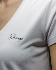 FEHÉR NŐI V-NYAKÚ RÖVID UJJÚ PÓLÓ