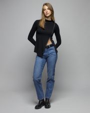 FEKETE NŐI HOSSZÚ UJJÚ CIPZÁRAS PÓLÓ