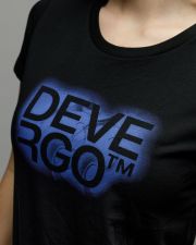 WOMEN'S SHORT SLEEVE T-SHIRT